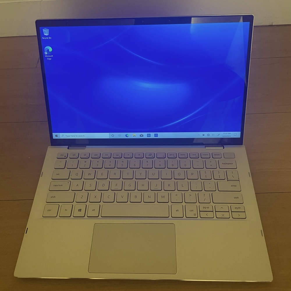 Like New - Dell Inspiron 7000 2-in-1 13.3" Touch-Screen Laptop -Charger included